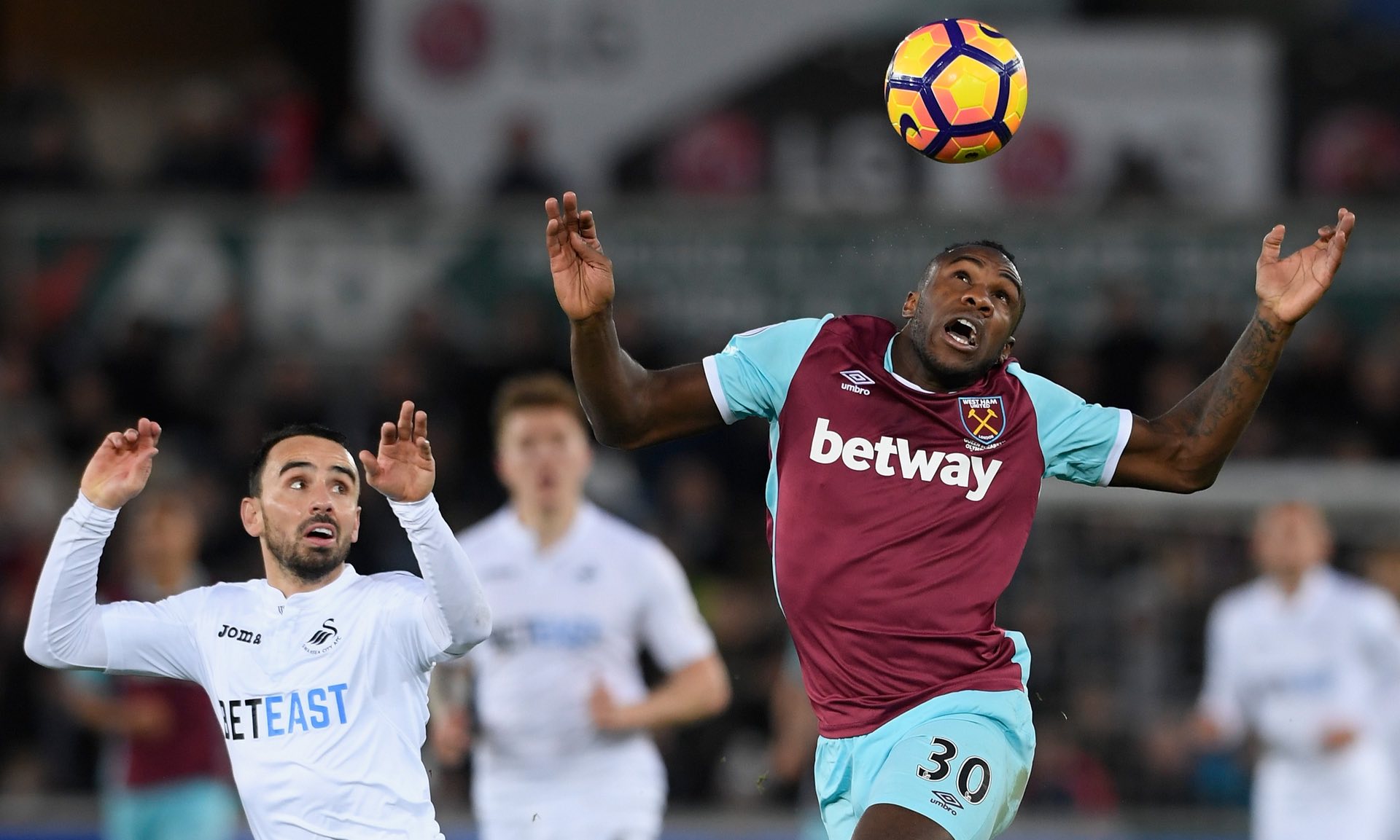 她和整个团 她和整个团